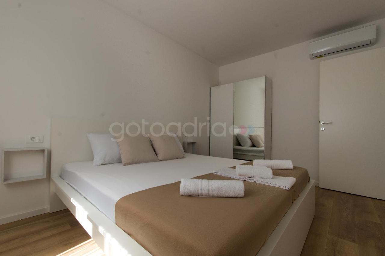 Sea View Apartments Pezze Макарска Экстерьер фото
