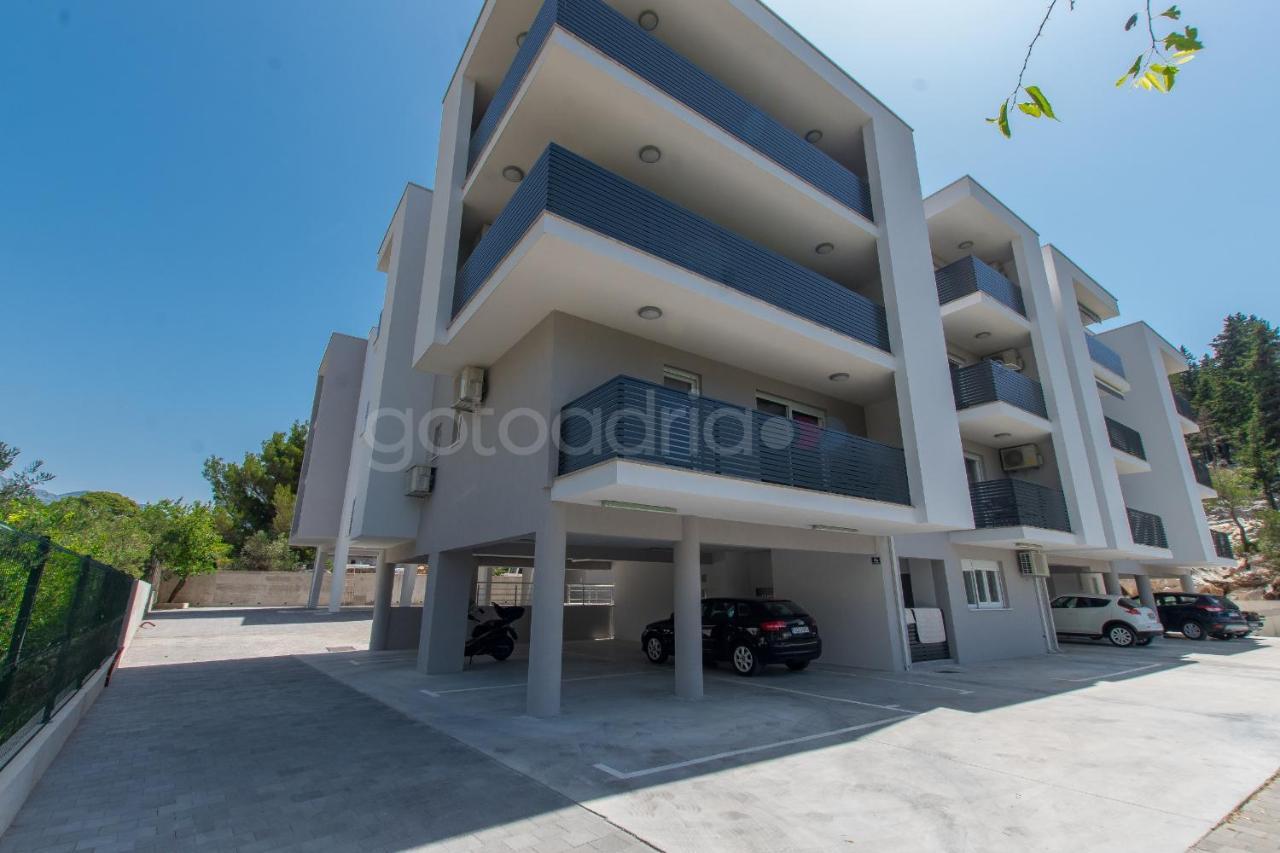 Sea View Apartments Pezze Макарска Экстерьер фото